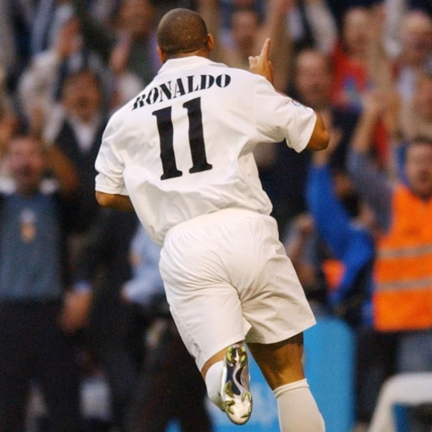 Real Madrid Titular 2002 - Ronaldo - Thunder Internacional